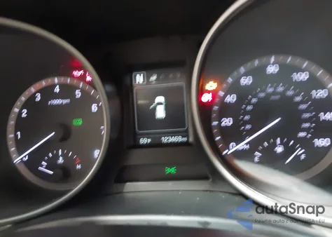 2018 Hyundai Santa Fe Sport 2.4L from USA, damaged, VIN 5NMZTDLB0JH092246